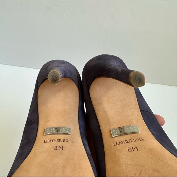 Badgley Mischka Ginnie Purple Suede Peep Toe Feather Heel Pump 8 - Picture 12 of 15